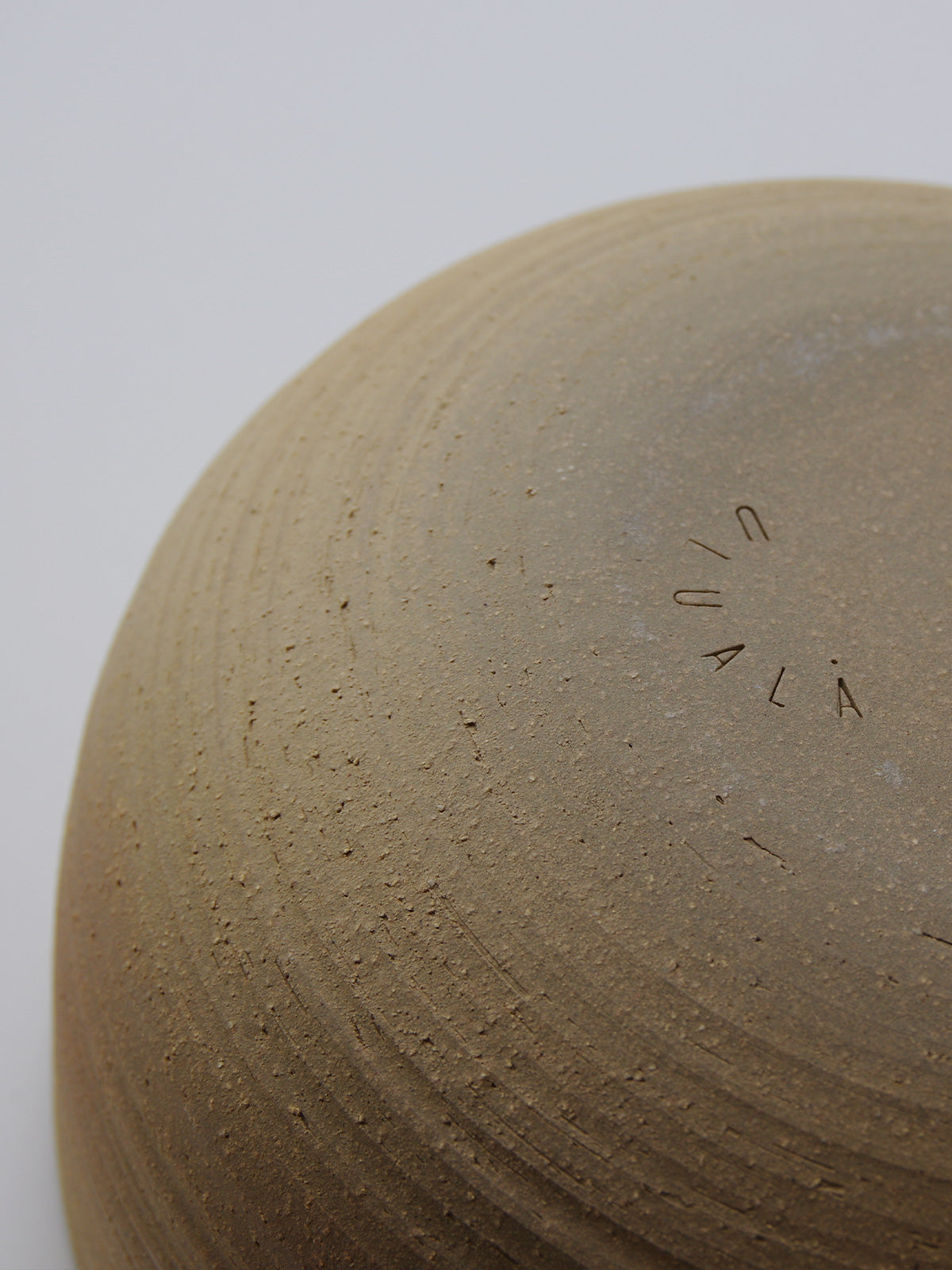 Bowl Minty Sand