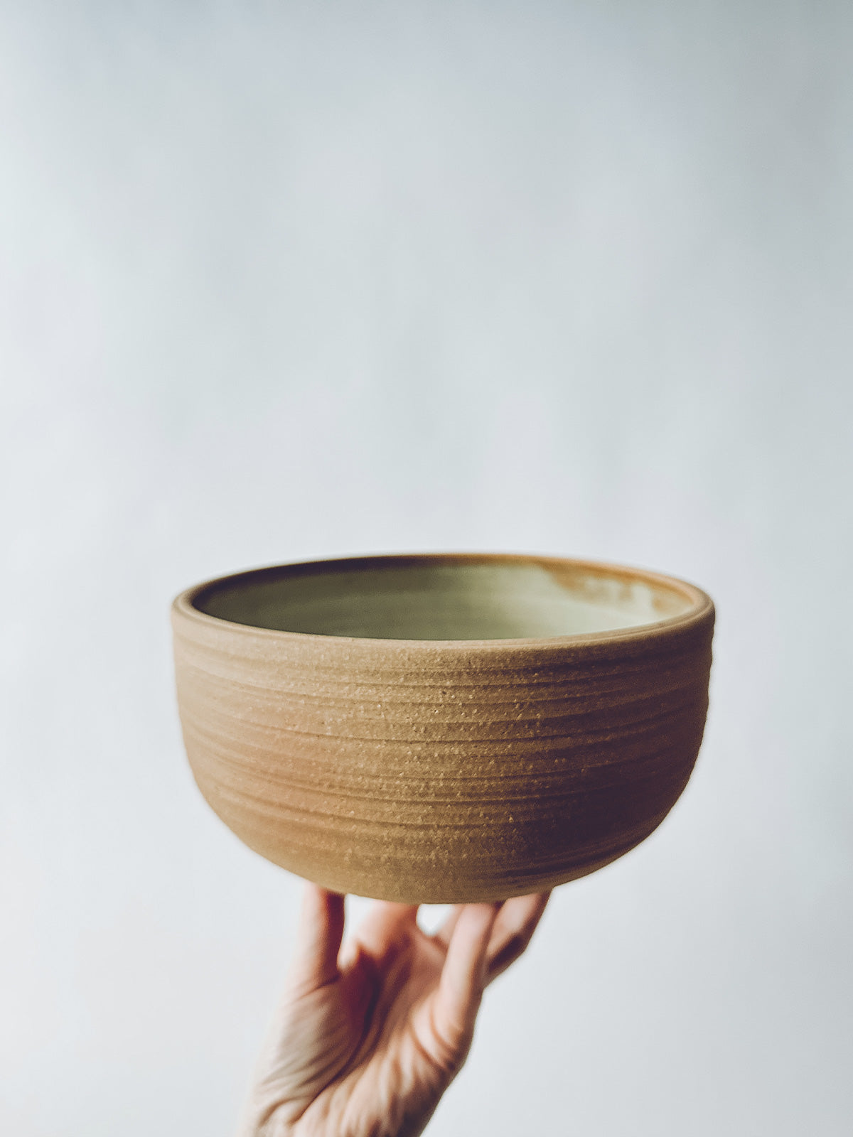 Bowl Minty Sand