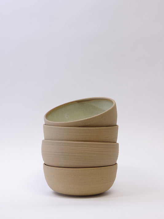 Bowl Minty Sand Medium