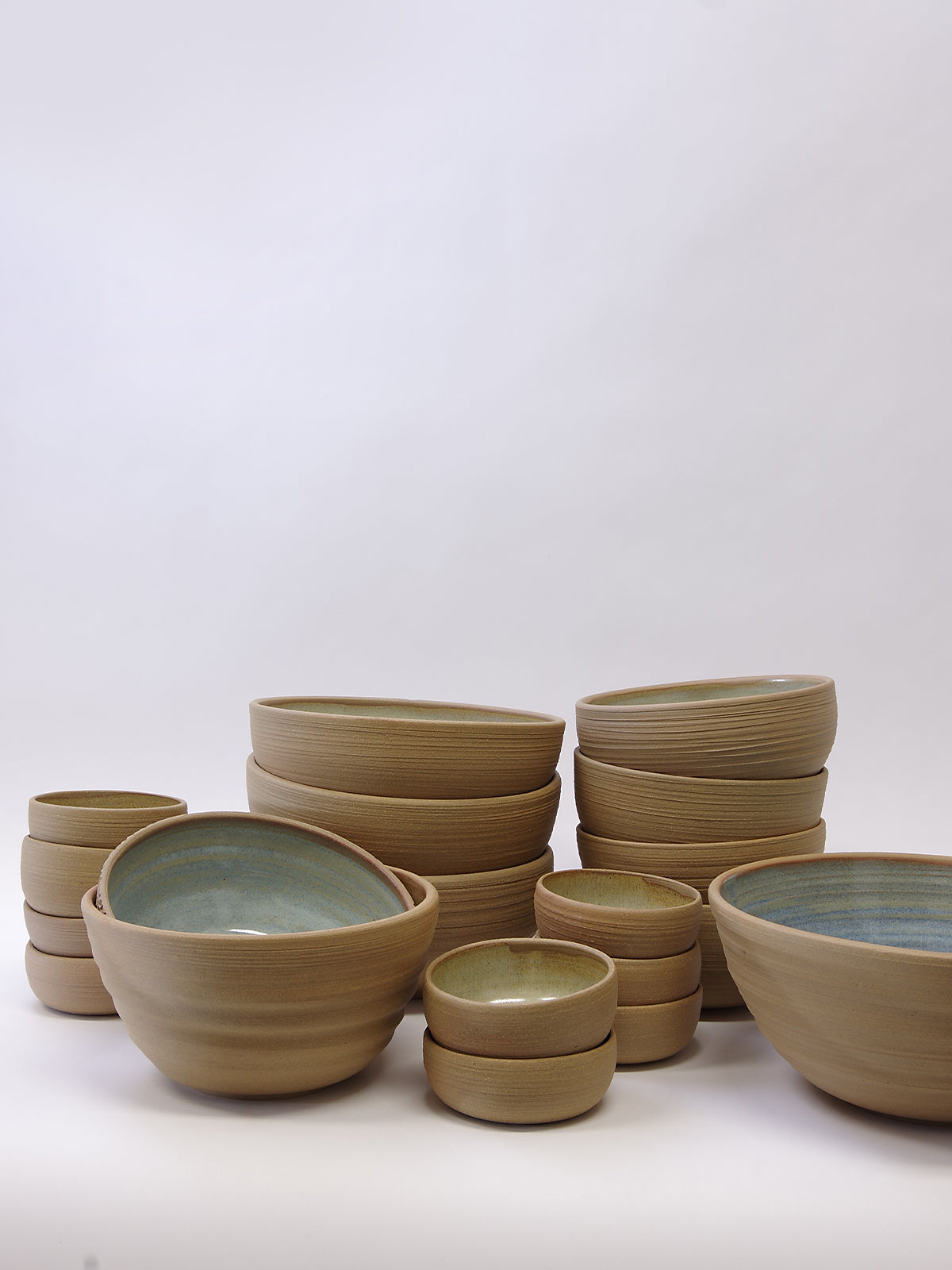 Bowl Minty Sand Large